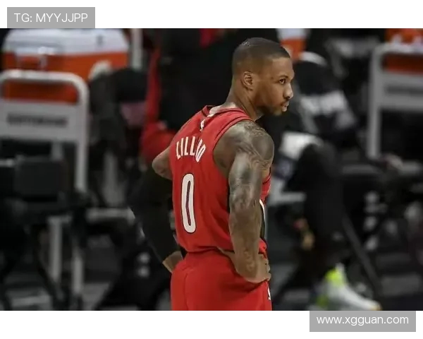 马刺33岁中锋比永博成功续约为球队核心,迎接生涯第15赛季挑战 马刺33岁中锋比永博成功续约为球队核心,迎接生涯第15赛季挑战