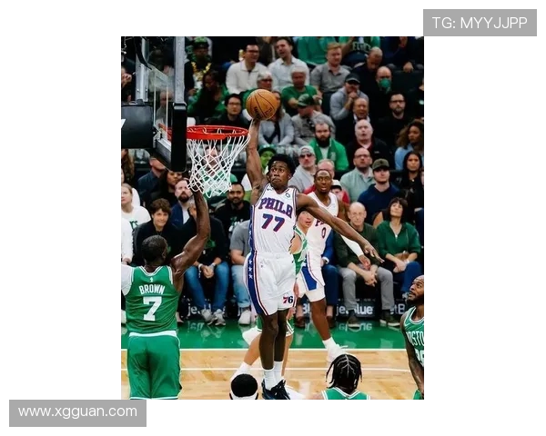 埃奇库姆和马克西合砍74分 仅次于哈登伍德创揭幕战历史第二高纪录